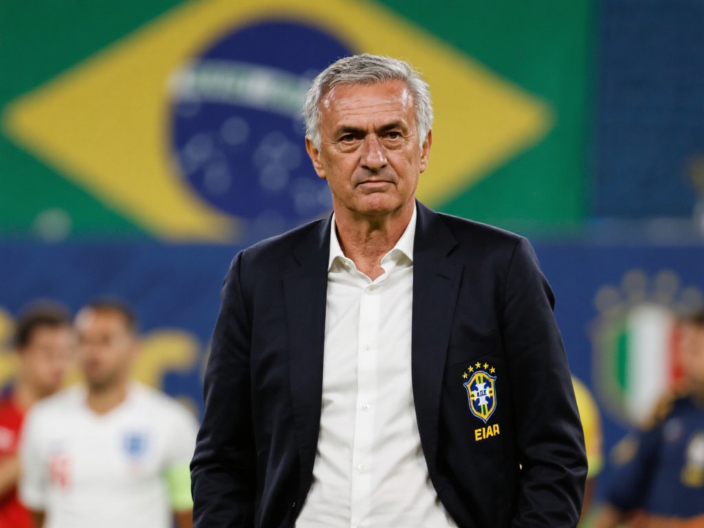 沙特队逐渐 沙特队逐渐